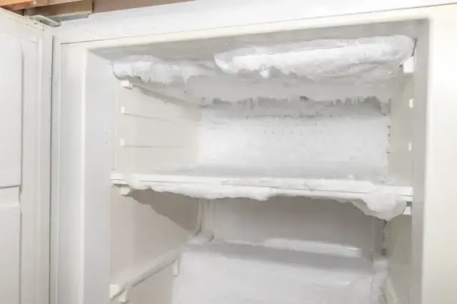 料金のカラクリを解明！冷凍庫の処分費用を完全比較