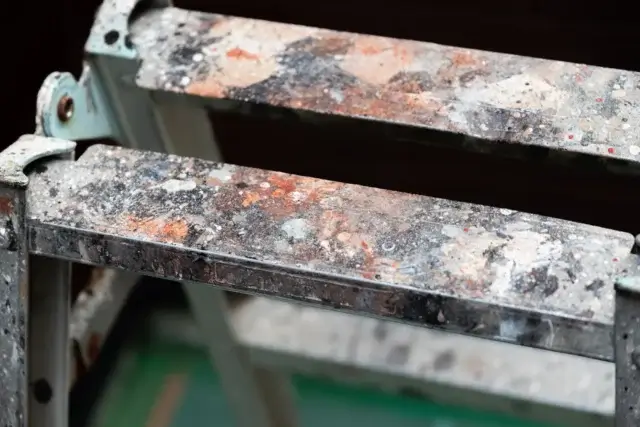 脚立を処分・買い替えするべきタイミング