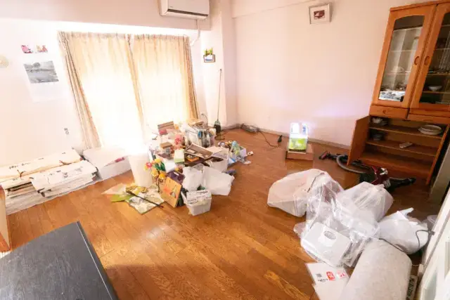 実家じまいの費用はいくら？解体・片付けの相場、安く抑える方法までプロが徹底解説！