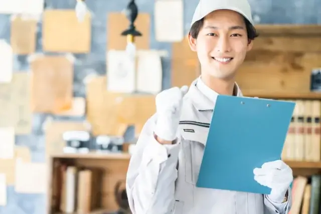 スノーボードの処分を不用品回収業者に依頼するときの費用と流れ